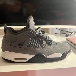 Jordan 4 “Cool Grey’s”
